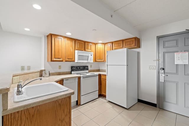 Apartment, 1 Bedroom, King, Non Smoking