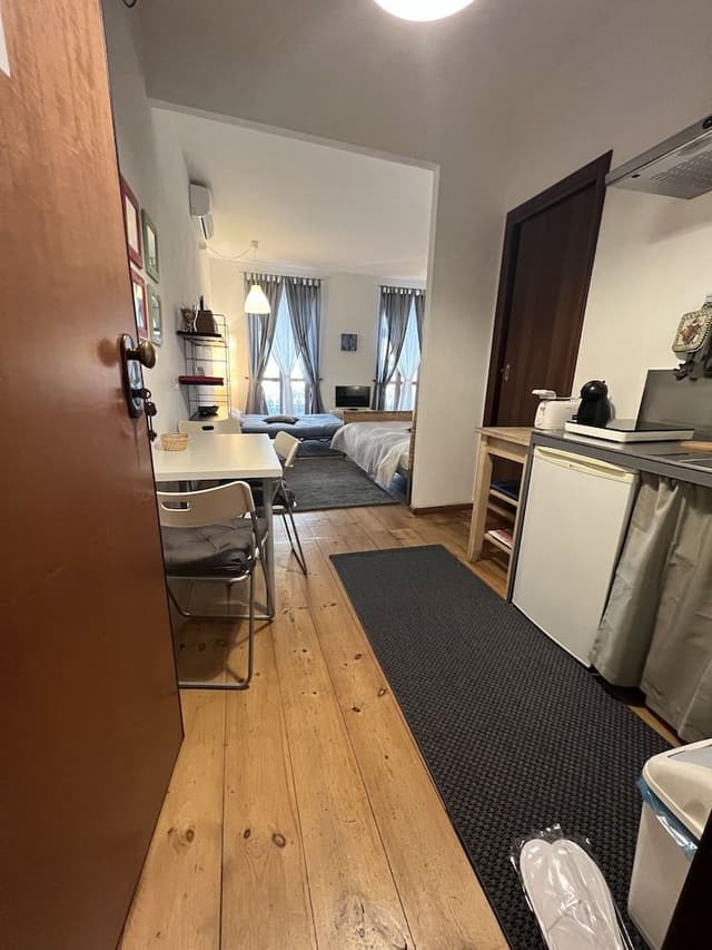 Deluxe Studio