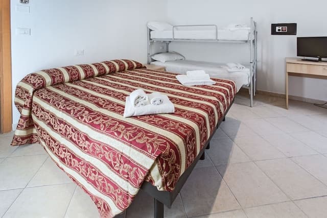 Classic Apartment, 1 Bedroom (5 / 6 Adults)