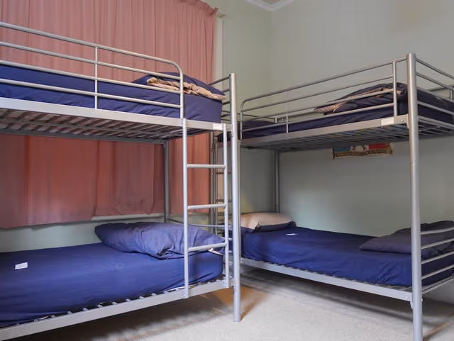 6 Bed Dorm