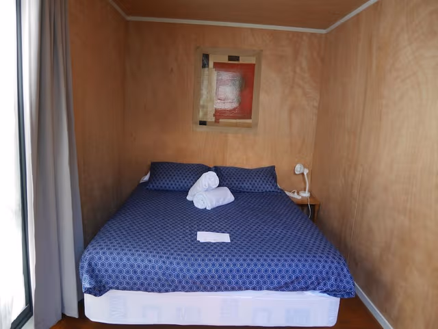 Double Cabin
