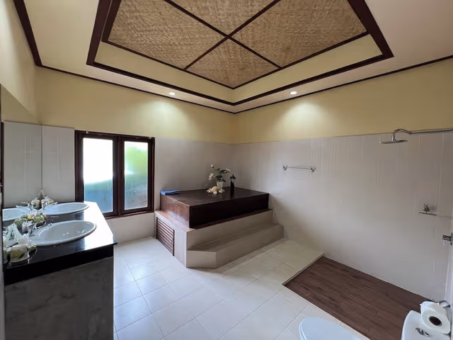 Deluxe Suite, Multiple Beds