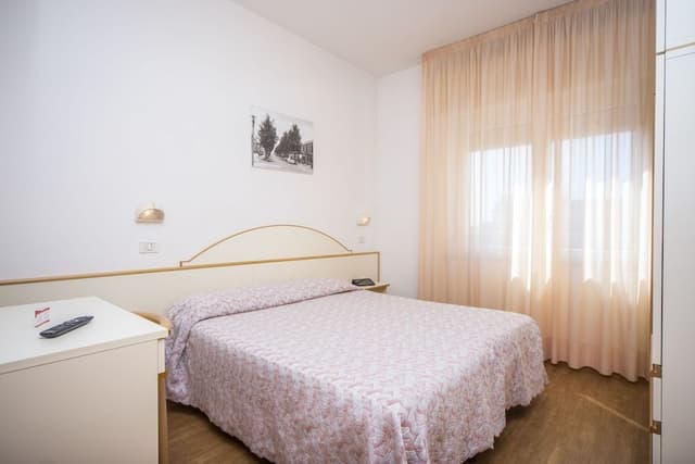 Double Room Single Use