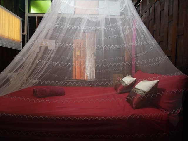 Standard Room with Shared Bathroom