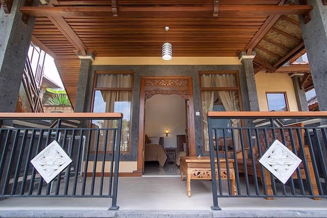Deluxe Triple Room