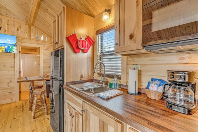 Standard Cabin