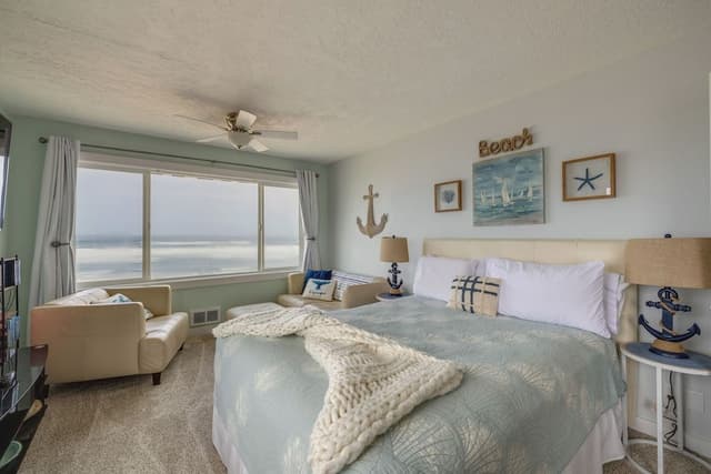 Penthouse, 1 Bedroom, Kitchen, Beach View