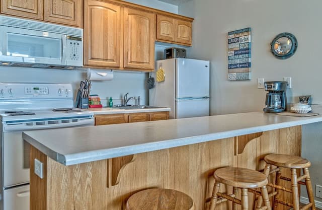 Superior Condo, 1 Bedroom, Ocean View, Oceanfront