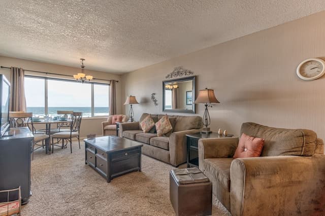 Deluxe Condo