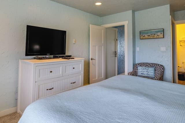 Penthouse, 1 Bedroom, Kitchen, Beach View
