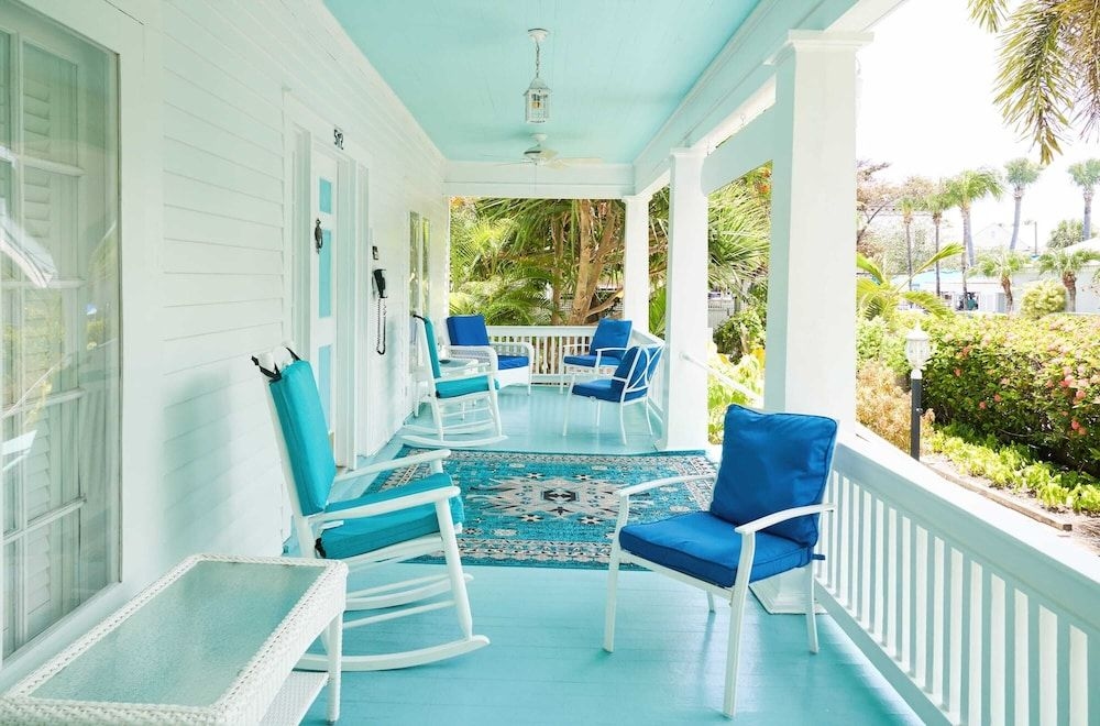 Amsterdam's Curry Mansion Inn2