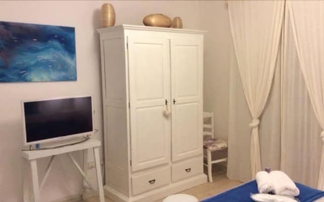 Luxury Apartment, 2 Bedrooms, Kitchen, Tower