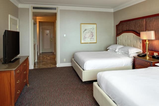 Room, 2 Queen Beds