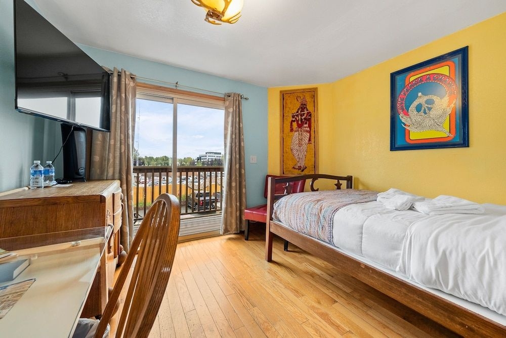 Qupqugiaq Inn3