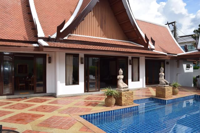 4 Bedroom Pool Villa
