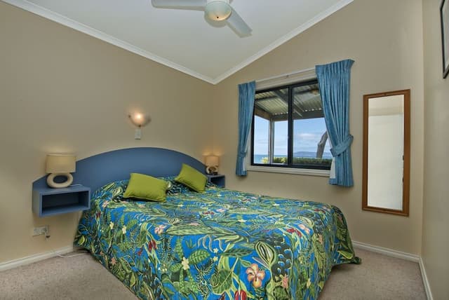 Comfort Villa, 2 Bedrooms, Beach View, Beachfront
