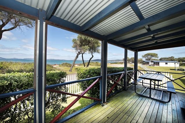 Comfort Villa, 2 Bedrooms, Beach View, Beachfront