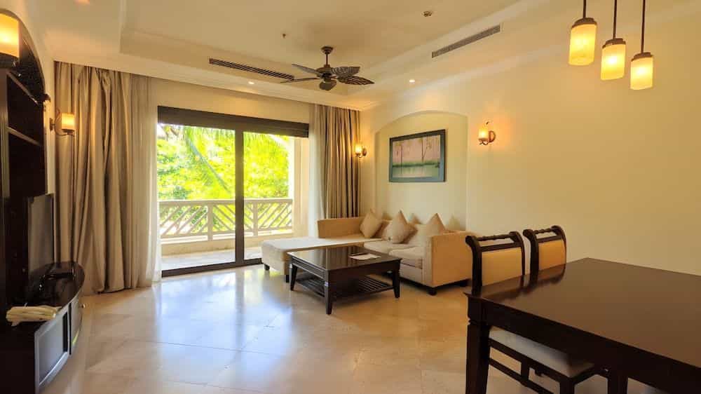 Olalani Resort & Condotel
