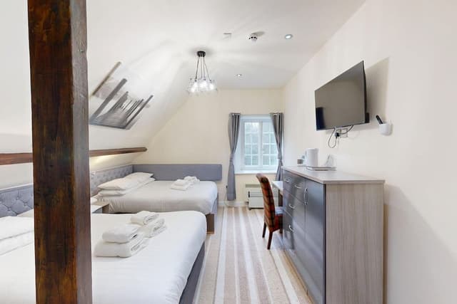 Superior Quadruple Room, Mountain View