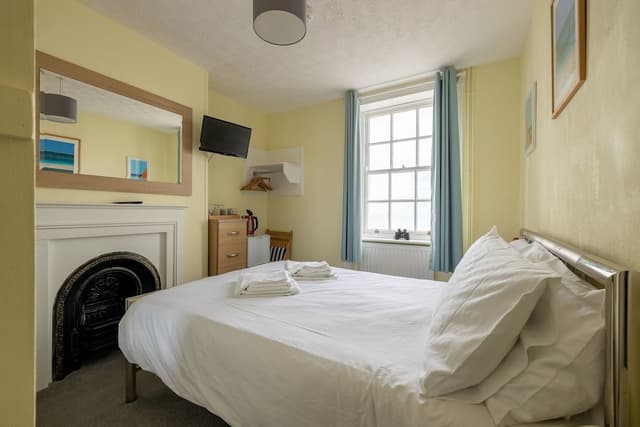 Double Room, Sea View (Room 5)