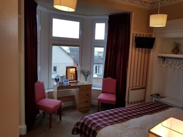 Double or Twin Room, Bathtub