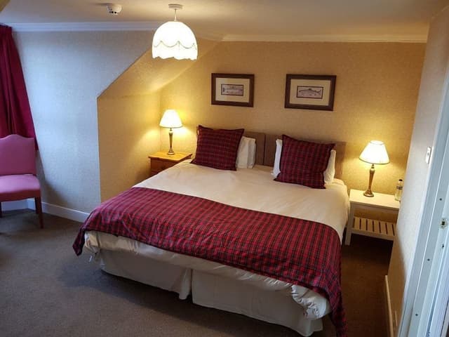 Double or Twin Room, Shower