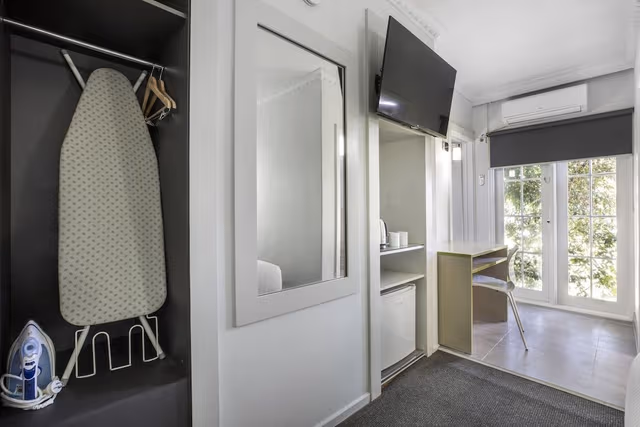Studio Twin Room