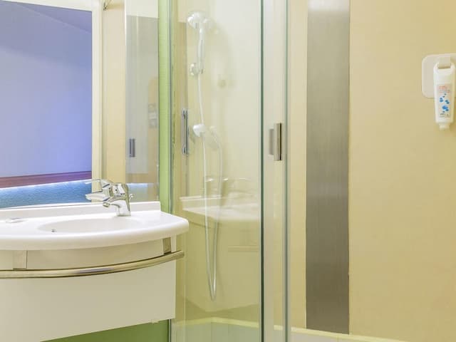Twin Room, 2 Twin Beds