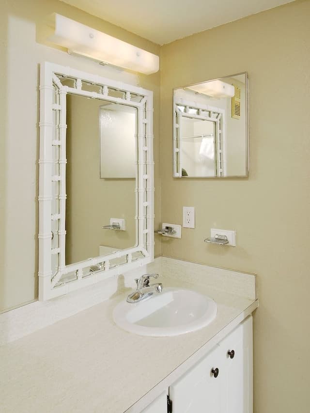 Condo, 2 Bedrooms, 2 Bathrooms, Sea Facing