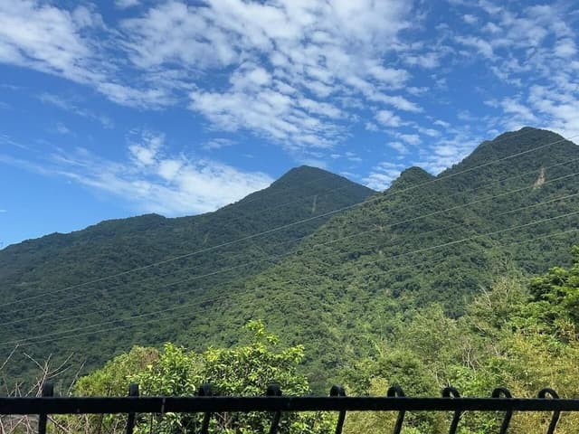 Suite with Mountain View