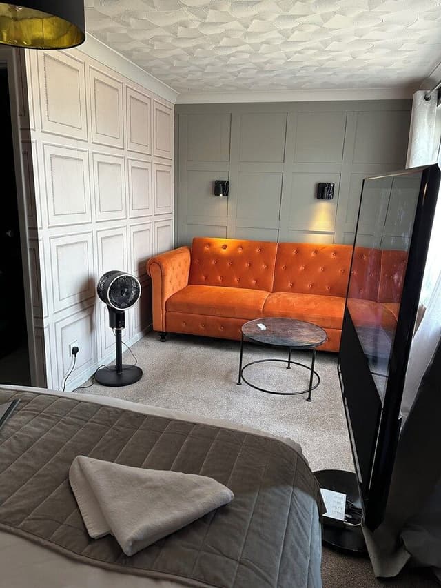 Signature Suite