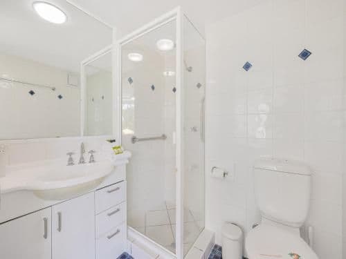 Two-Bedroom Apartment with Garden or Pool View