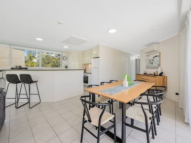 Standard Apartment, Multiple Bedrooms, Non Smoking, Kitchen (3 Bed Standard)