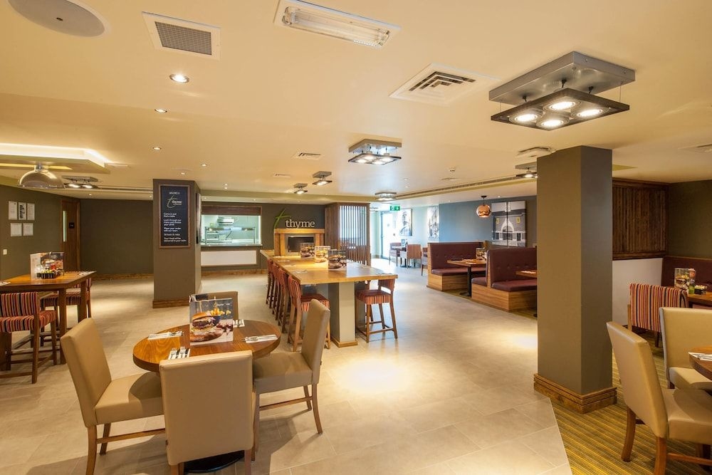 Premier Inn London Hendon (The Hyde)4