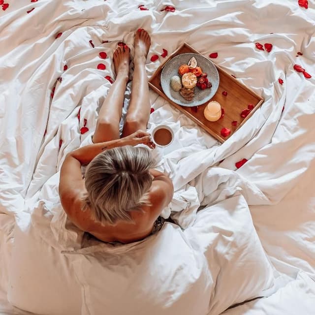 Honeymoon Suite