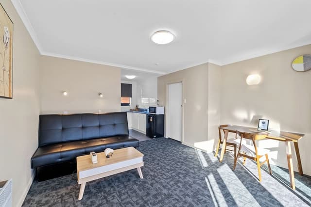 Luxury Apartment, 2 Bedrooms, Kitchenette