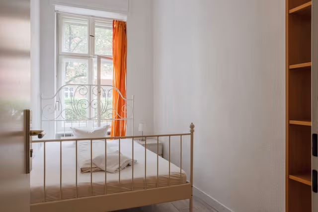 Basic Double Room