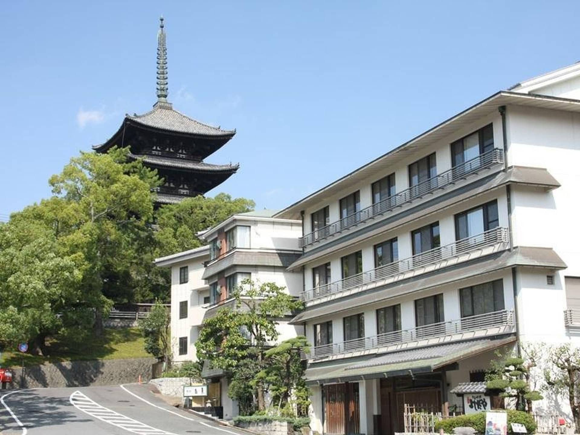 Sarusawaike Yoshidaya Sarusawaike Yoshidaya
