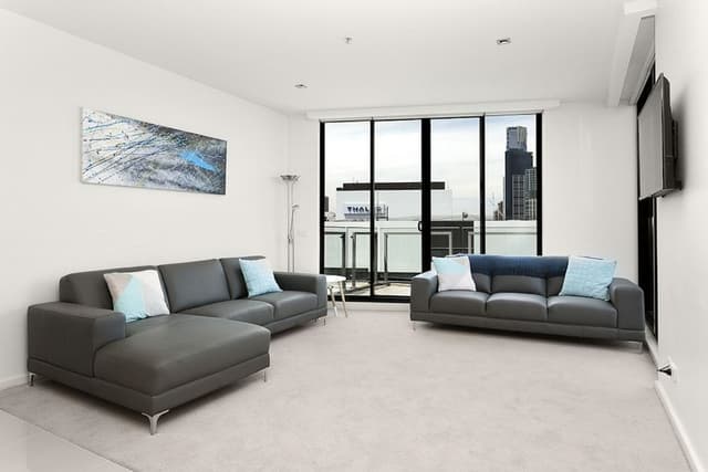 3 Bedroom 2 Bath Deluxe Apartment