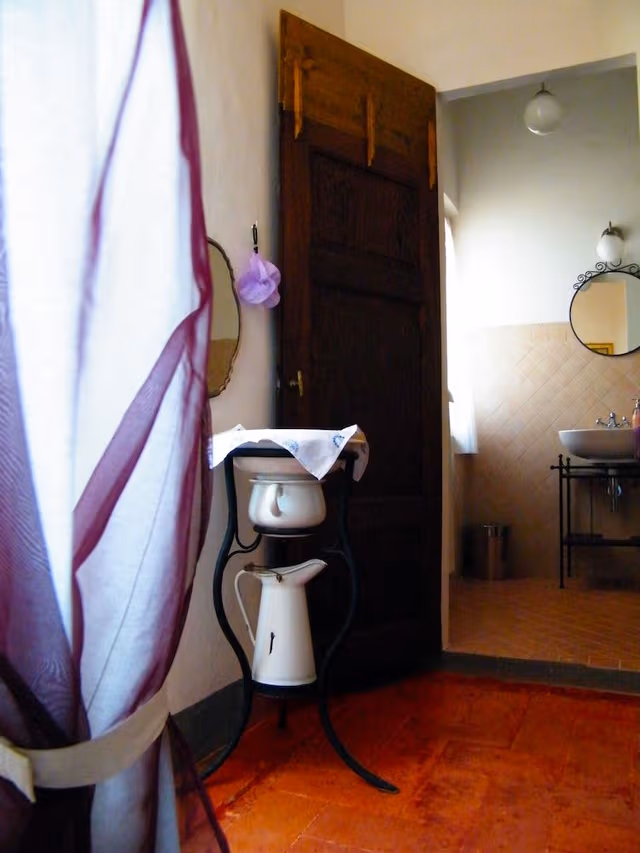 Deluxe Double Room, 1 Bedroom, Private Bathroom, Garden View