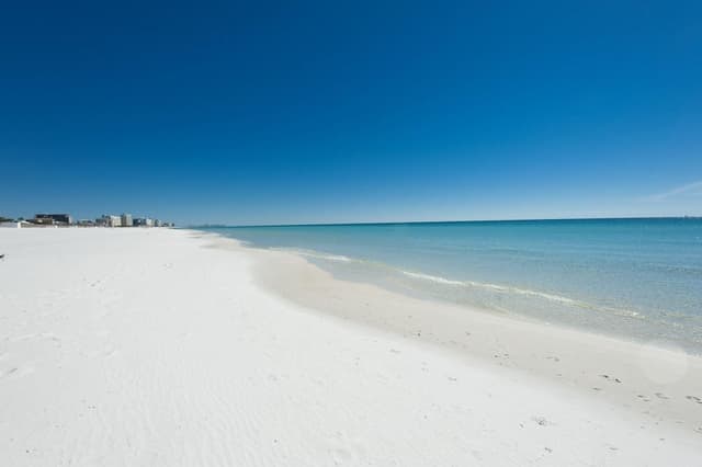 Condo, 1 King Bed with Sofa bed (Holiday Surf and Racquet Club 711)