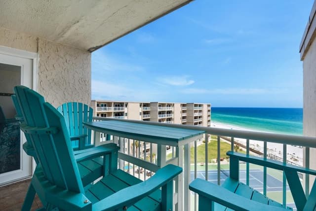 Condo, Multiple Beds (Holiday Surf and Racquet Club 707)