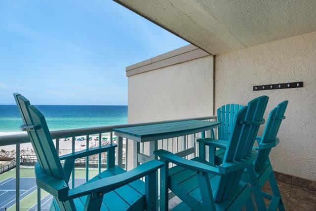 Condo, Multiple Beds (Holiday Surf and Racquet Club 707)