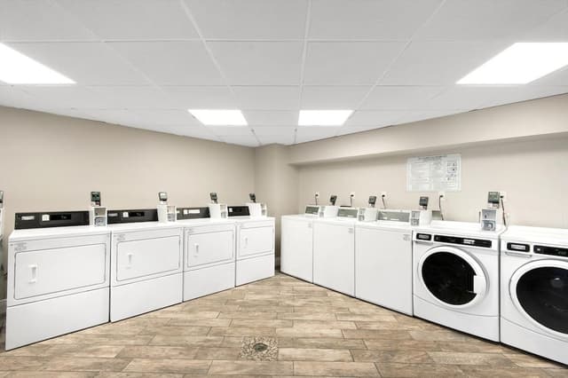Condo, Multiple Beds (Holiday Surf and Racquet Club 707)