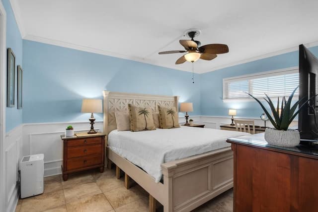 Condo, Multiple Beds (Holiday Surf and Racquet Club 319)