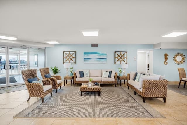 Condo, Multiple Beds (Holiday Surf and Racquet Club 707)