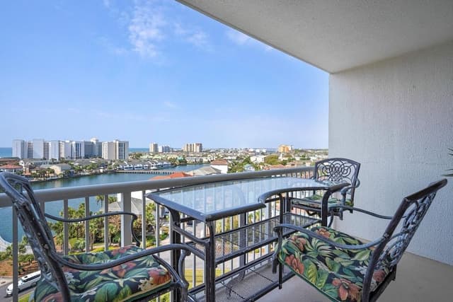 Condo, Multiple Beds (Pelican Beach Terrace 805)