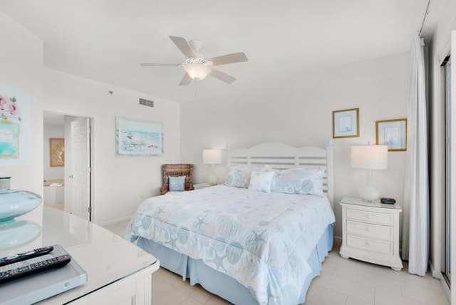 Condo, 1 King Bed with Sofa bed (Sterling Sands 502)
