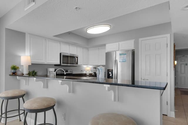 Condo, Multiple Beds (Sea Dunes 304)