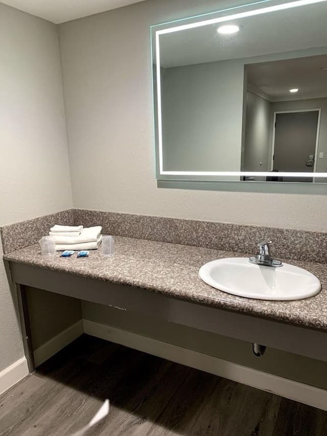 Basic Single Room